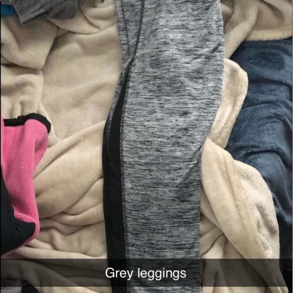 Grey leggings